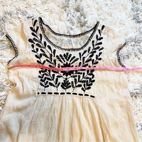 Free People | India Gauze Embroidered Marina High/Low Dress Size XS - Picture 13 of 15